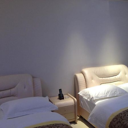 Yichao Apartment Hotel Гуанчжоу Экстерьер фото